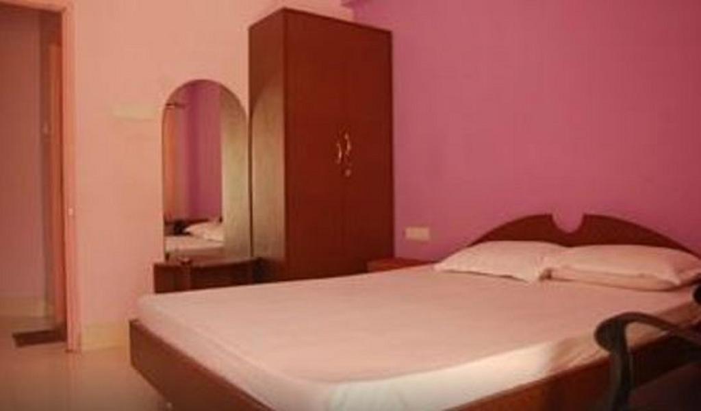 Sri Krishna Guest House & Reasturant Конарка Экстерьер фото